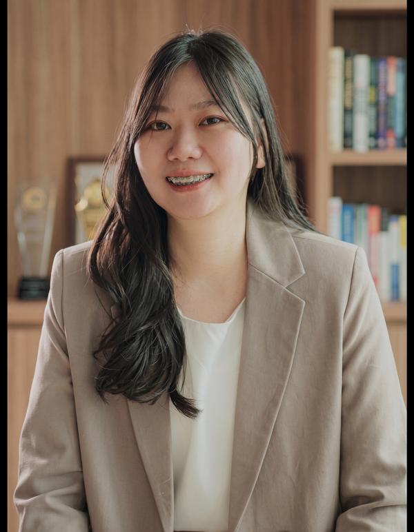 Krisna Wu, S.H., CMLC